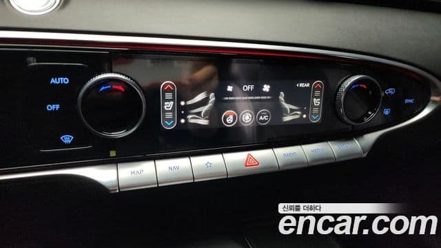 Genesis GV70 2023 — ფოტო 20/20