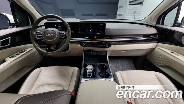 Kia Carnival 2024 — фото 7 из 20