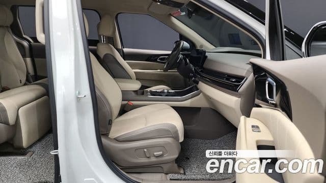 Kia Carnival 2024 — ფოტო 11/20