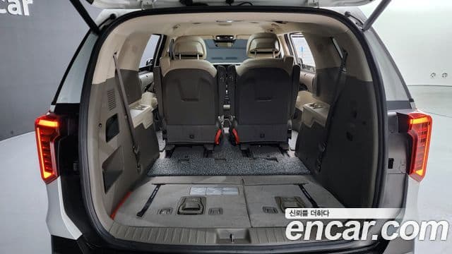 Kia Carnival 2024 — фото 20 из 20