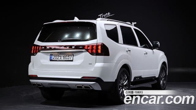 Kia Mohave The Master 2022 — ფოტო 2/20