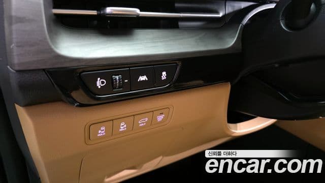 Kia Carnival 2023 — Şəkil 14/20
