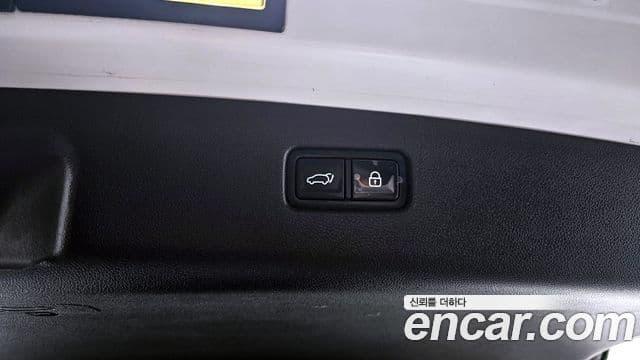 Genesis GV70 2021 — фото 20 из 20