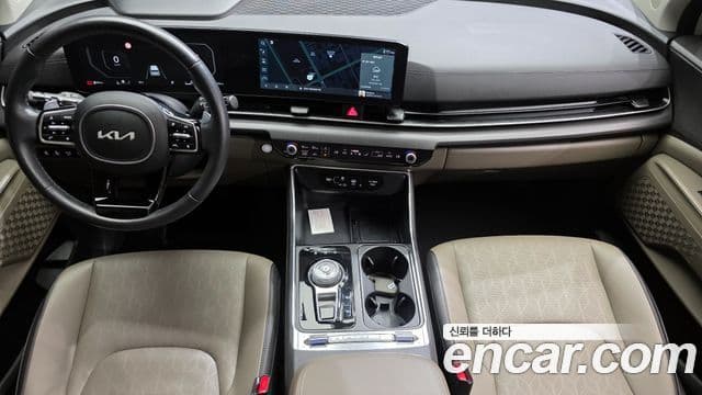 Kia Carnival 2023 — Фото 7/20
