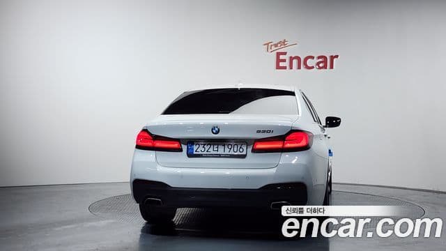 BMW 5 Series 2022 — фото 3 из 20