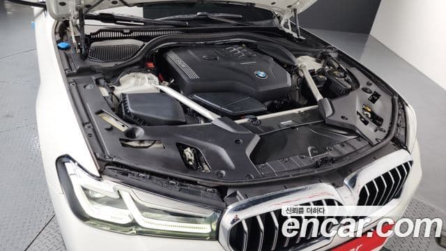BMW 5 Series 2022 — Şəkil 5/20
