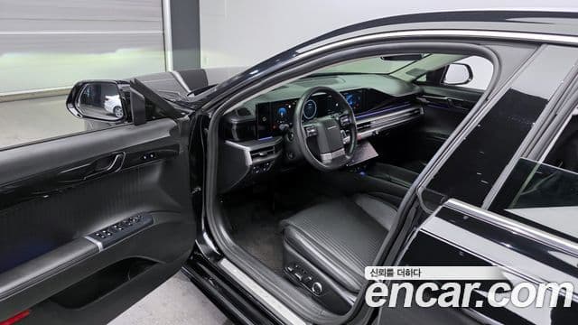 Hyundai Grandeur 2023 — ფოტო 10/20