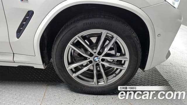 BMW X3 2021 — ფოტო 5/20