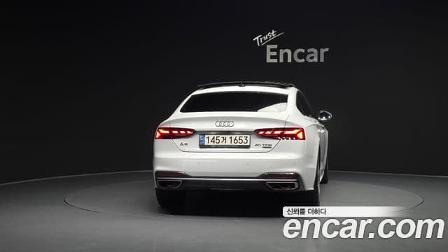 Audi A5 2021 — ფოტო 4/20
