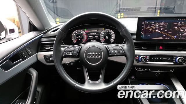 Audi A5 2021 — ფოტო 13/20