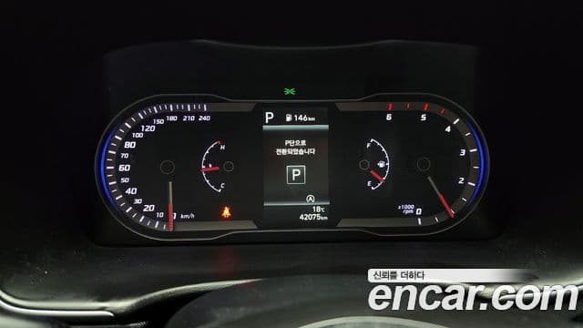 Hyundai Tucson Hybrid 2022 — ფოტო 19/20