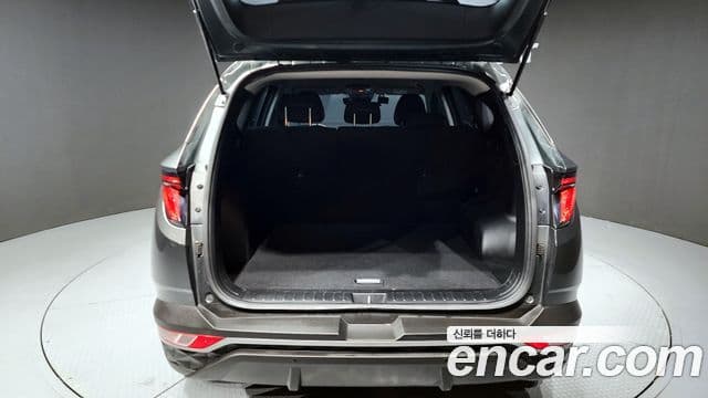 Hyundai Tucson Hybrid 2022 — ფოტო 2/20