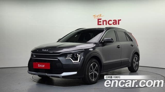 Kia Niro 2025 — ფოტო 1/20