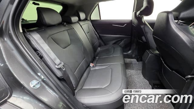Kia Niro 2025 — ფოტო 19/20