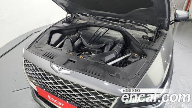 Genesis GV80 2021 — ფოტო 6/20