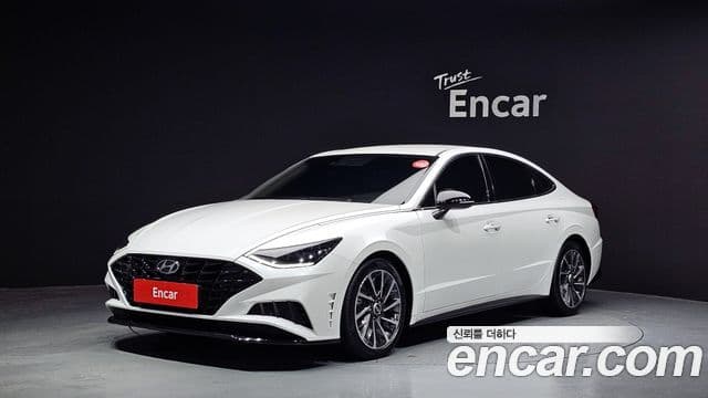 Hyundai Sonata 2021 — ფოტო 1/20