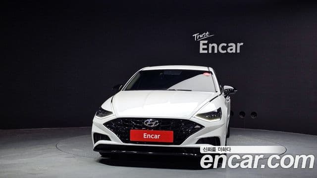 Hyundai Sonata 2021 — ფოტო 3/20