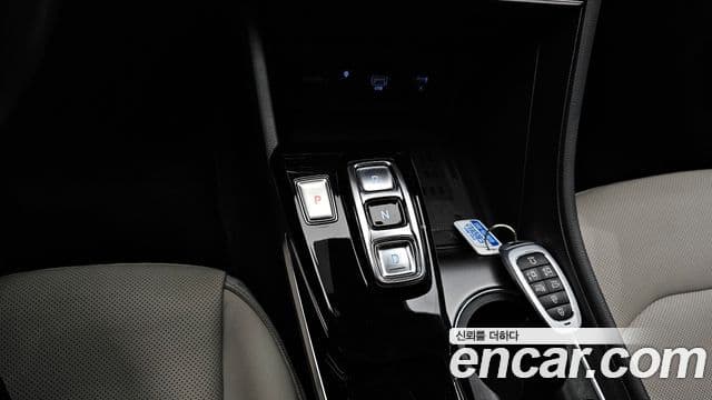 Hyundai Sonata 2021 — ფოტო 9/20
