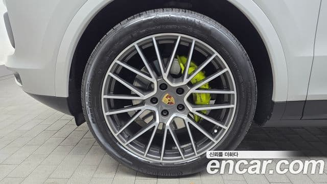 Porsche Cayenne 2021 — Şəkil 5/20