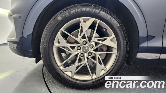 Genesis GV70 2022 — Şəkil 5/20