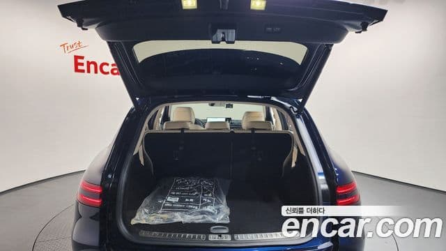 Genesis GV70 2022 — Şəkil 20/20