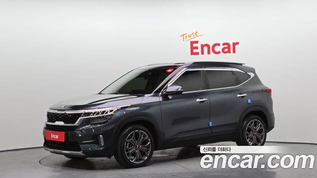 Kia Seltos 2021 — фото 1 из 20