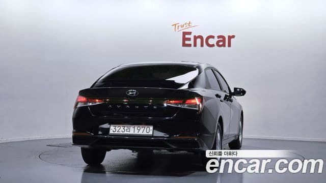 Hyundai The New Avante Hybrid 2020 — ფოტო 15/20