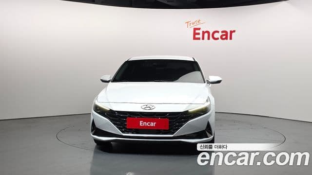 Hyundai The New Avante Hybrid 2021 — ფოტო 13/20
