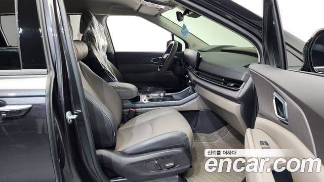 Kia Carnival 2025 — Şəkil 11/20