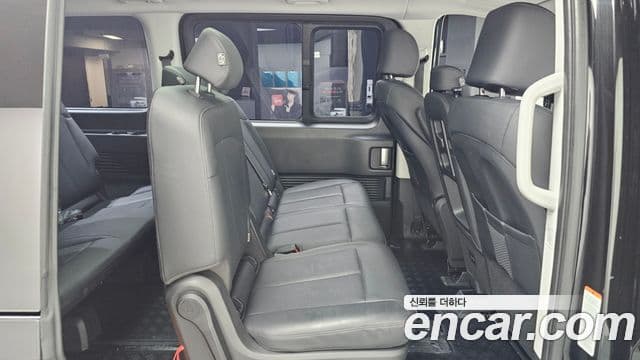 Hyundai Staria 2024 — ფოტო 6/20