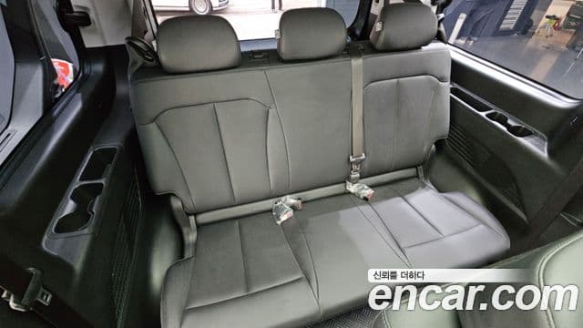 Hyundai Staria 2024 — ფოტო 7/20