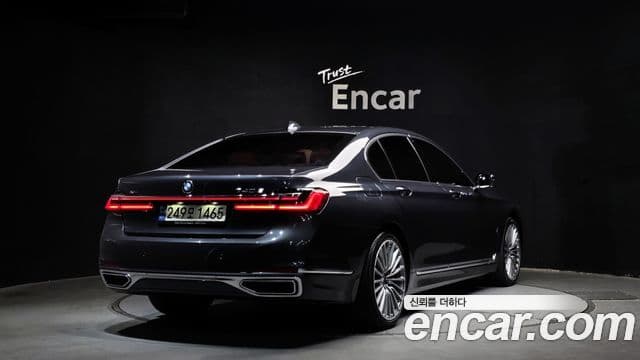 BMW 7 Series 2019 — Şəkil 2/20