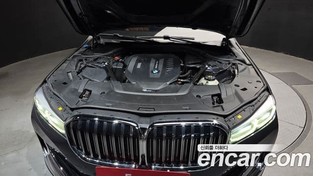 BMW 7 Series 2019 — Şəkil 6/20