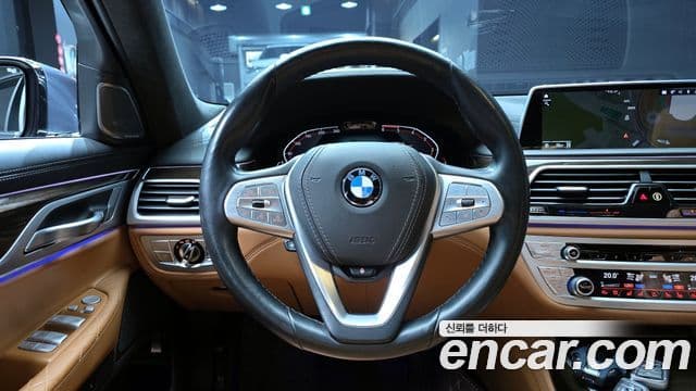 BMW 7 Series 2019 — Şəkil 13/20
