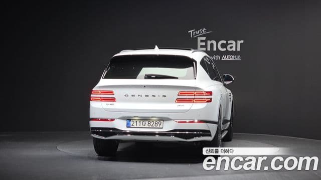 Genesis GV80 2024 — Photo 11/20