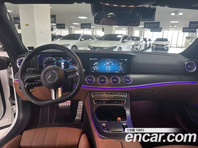 Mercedes-Benz E-Class 2023 — Фото 9/17