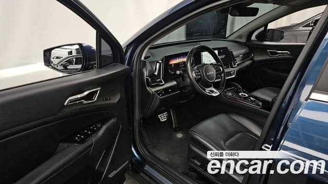 Kia Sportage 2023 — Şəkil 10/20