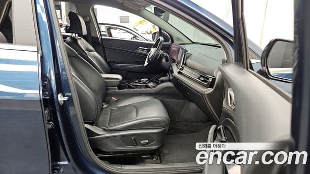 Kia Sportage 2023 — Şəkil 11/20