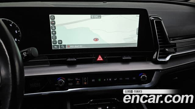 Kia Sportage 2021 — ფოტო 17/20
