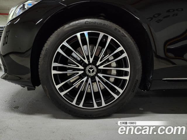 Mercedes-Benz S-Class 2022 — Photo 18/20