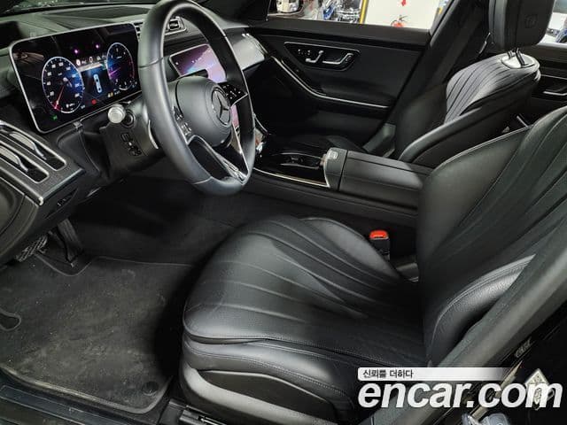 Mercedes-Benz S-Class 2022 — Photo 6/20