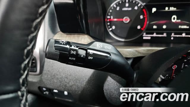 Kia Sorento 2021 — Şəkil 15/20