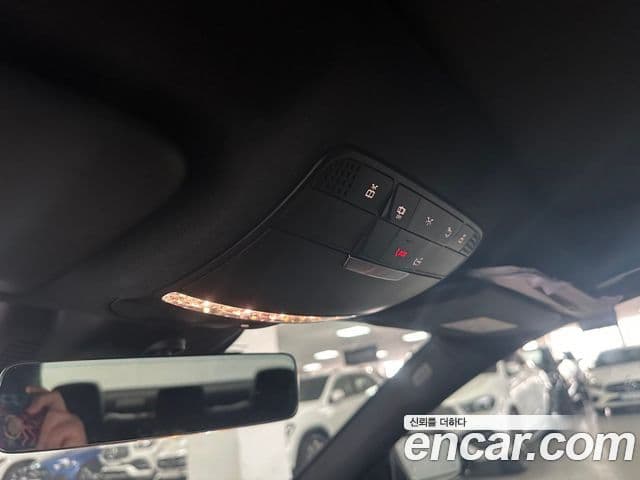 Mercedes-Benz E-Class 2021 — ფოტო 4/17