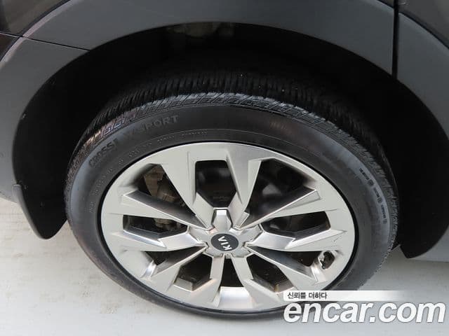Kia Sorento 2020 — ფოტო 19/20