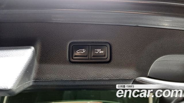 Kia Carnival 2023 — Фото 20/20