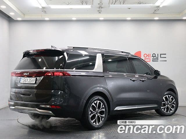 Kia Carnival 2023 — Şəkil 3/20