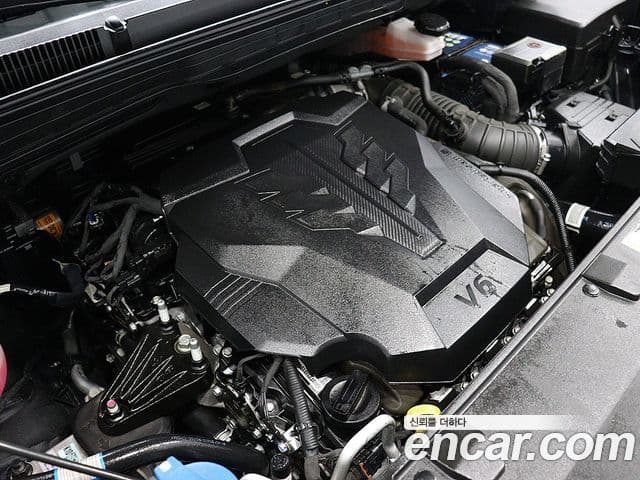 Kia Carnival 2023 — Şəkil 19/20