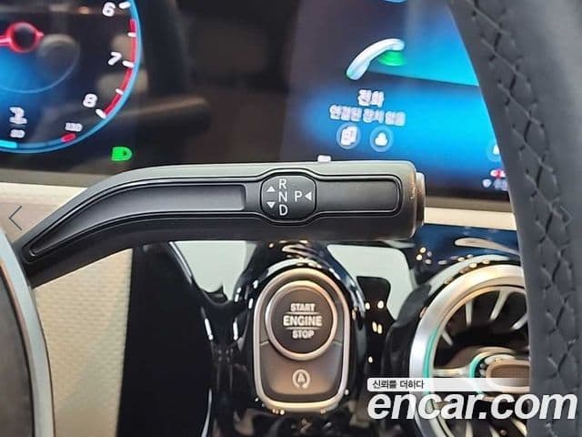 Mercedes-Benz A-Class 2022 — ფოტო 18/19