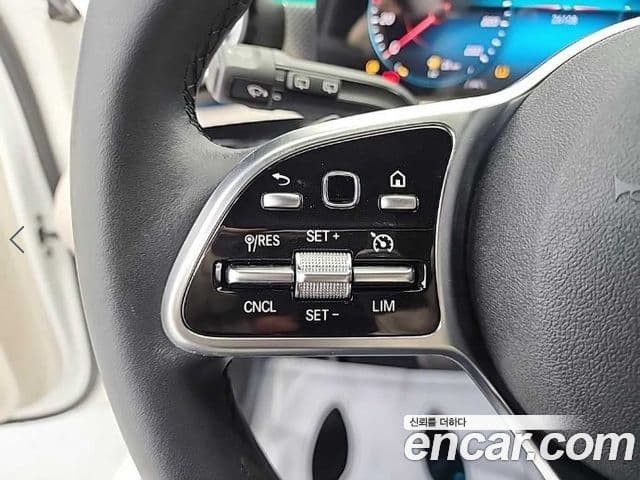 Mercedes-Benz A-Class 2022 — ფოტო 11/19