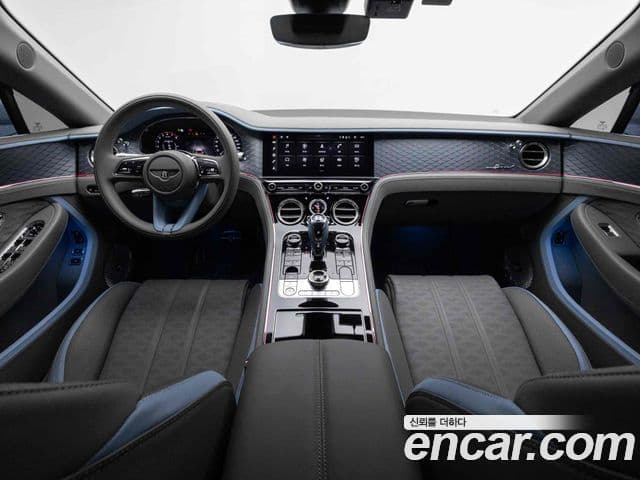 Bentley Continental GT 2025 — Şəkil 7/19